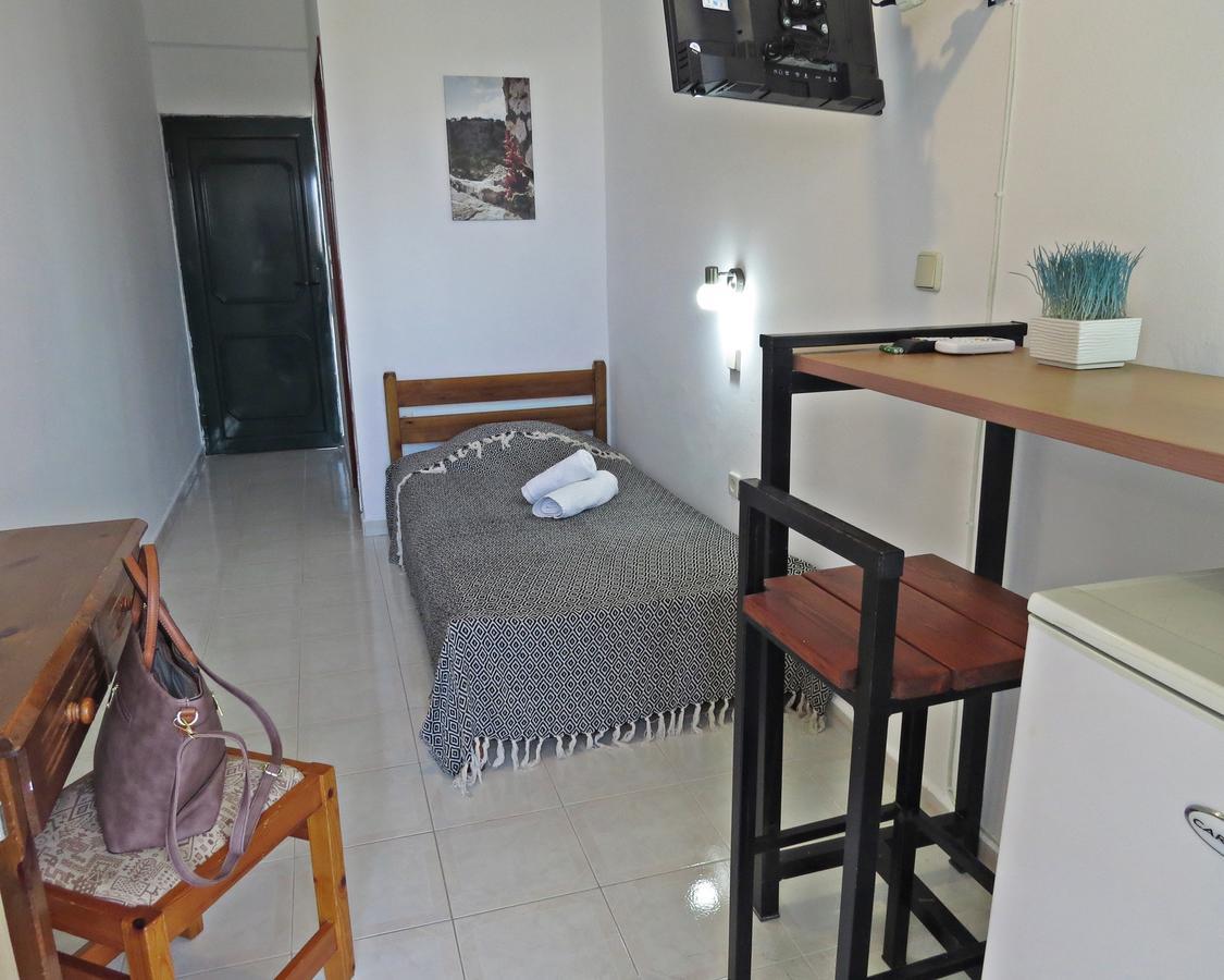 Debby Apartments Ialysos (Rhodes) Exterior foto