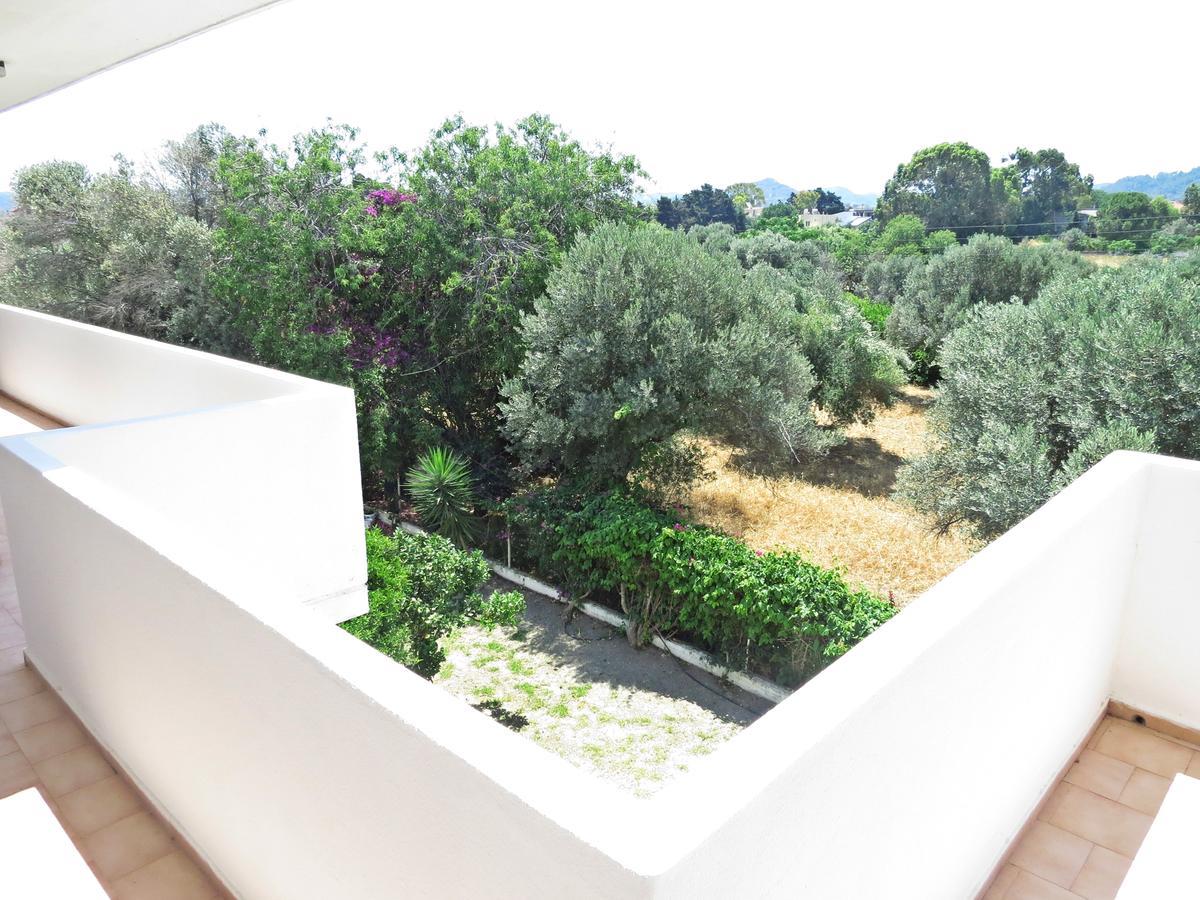 Debby Apartments Ialysos (Rhodes) Exterior foto